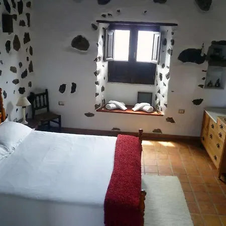 Villa Sleeps 6 Wifi Tao