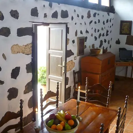 Sleeps 6 Wifi Willa Tao